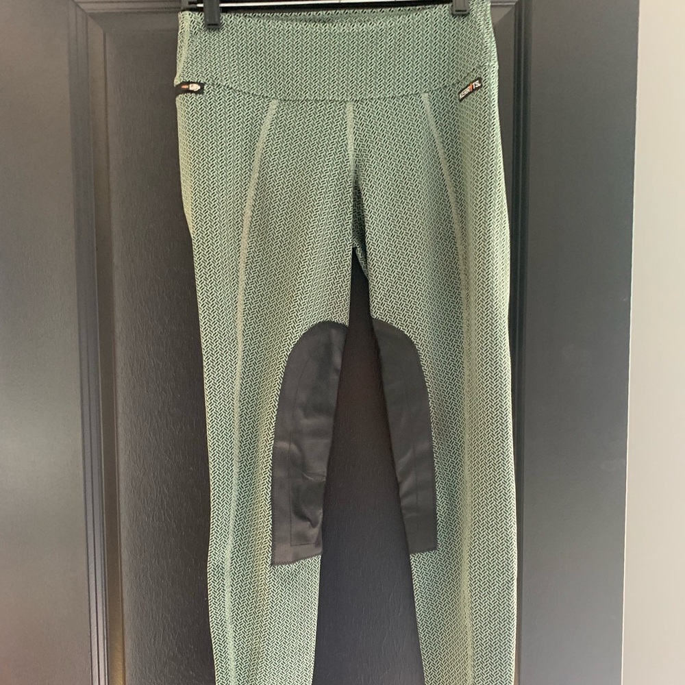 Kerrit’s fleece lined winter tights size small